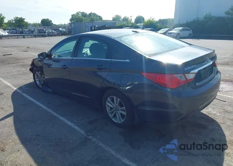 2013 Hyundai Sonata Gls z USA, uszkodzony, nr VIN 5NPEB4AC2DH688768